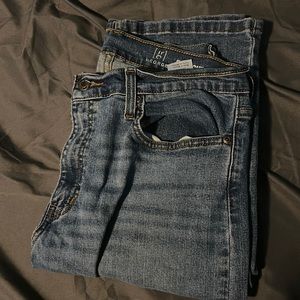 Jeans 32 by 32 men’s jeans.
